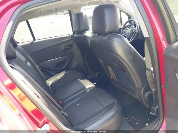 3GNCJLSB2LL124215 2020 CHEVROLET TRAX - Image 8