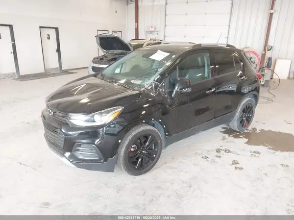 3GNCJLSB2LL133982 2020 CHEVROLET TRAX - Image 2