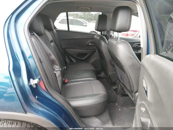 3GNCJLSB2LL171647 2020 CHEVROLET TRAX - Image 8