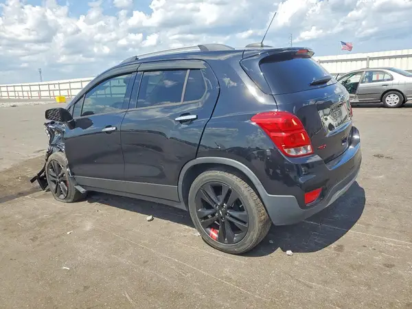 3GNCJLSB2LL172524 2020 CHEVROLET TRAX - Image 2