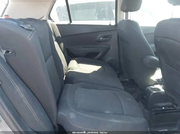 3GNCJLSB2LL202198 2020 CHEVROLET TRAX - Image 8