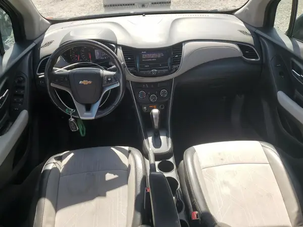 3GNCJLSB2LL219549 2020 CHEVROLET TRAX - Image 8