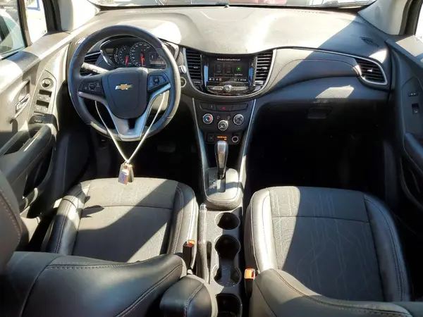 3GNCJLSB2LL222225 2020 CHEVROLET TRAX - Image 8