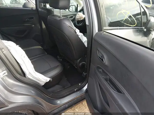 3GNCJLSB2LL249456 2020 CHEVROLET TRAX - Image 8