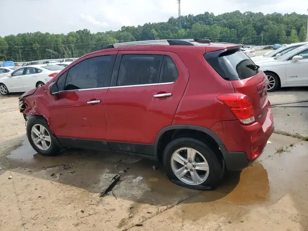 3GNCJLSB2LL255838 2020 CHEVROLET TRAX - Image 2
