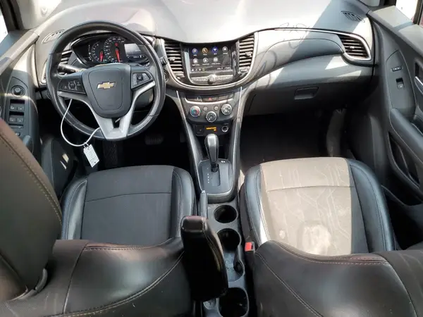 3GNCJLSB2LL255838 2020 CHEVROLET TRAX - Image 8
