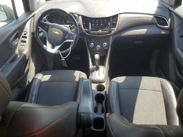3GNCJLSB2LL269772 2020 CHEVROLET TRAX - Image 8