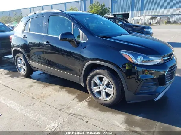 3GNCJLSB2LL334457 2020 CHEVROLET TRAX - Image 1