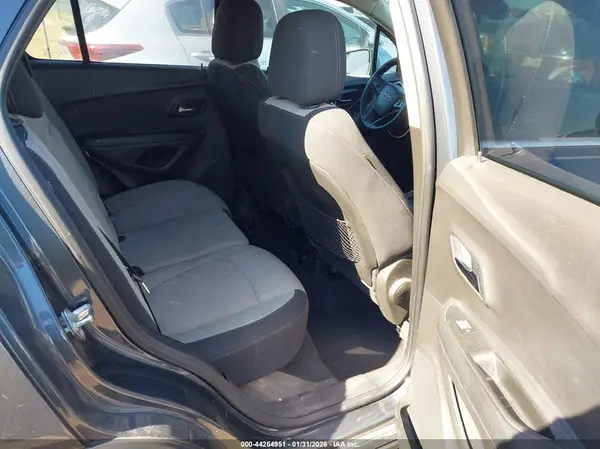 3GNCJLSB3GL122141 2016 CHEVROLET TRAX - Image 8
