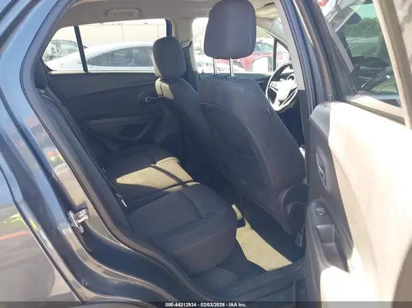 3GNCJLSB3GL165376 2016 CHEVROLET TRAX - Image 8