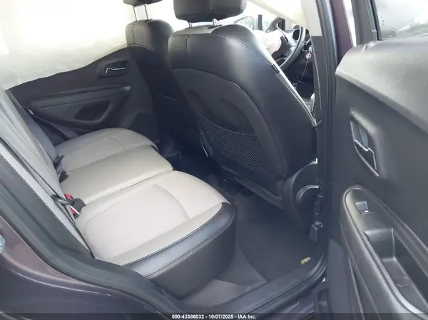 3GNCJLSB3GL214690 2016 CHEVROLET TRAX - Image 8