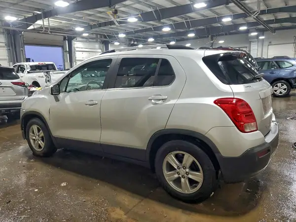 3GNCJLSB3GL235958 2016 CHEVROLET TRAX - Image 2