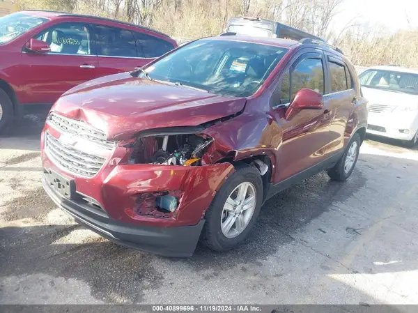 3GNCJLSB3GL266384 2016 CHEVROLET TRAX - Image 2