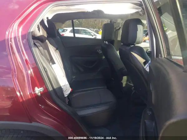 3GNCJLSB3GL266384 2016 CHEVROLET TRAX - Image 8
