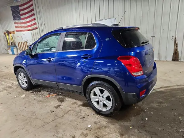 3GNCJLSB3HL178842 2017 CHEVROLET TRAX - Image 2