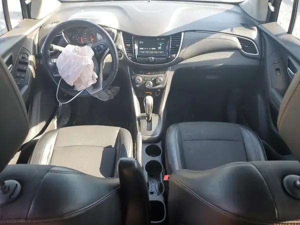 3GNCJLSB3HL195236 2017 CHEVROLET TRAX - Image 8