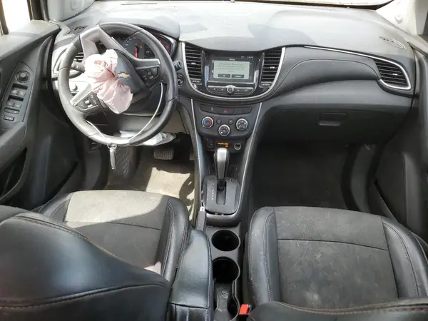 3GNCJLSB3HL206302 2017 CHEVROLET TRAX - Image 8