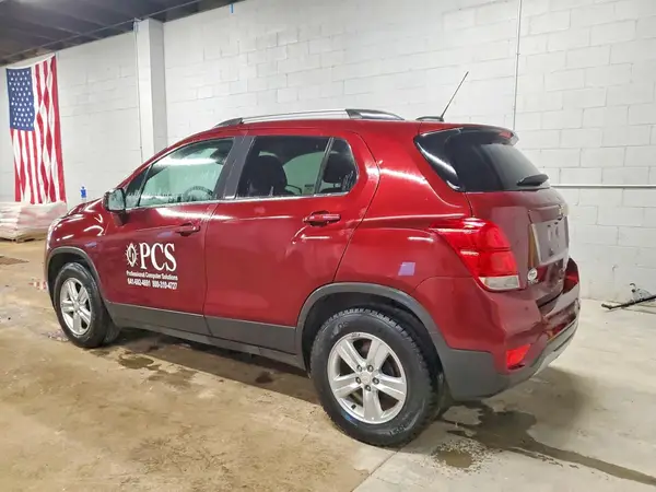 3GNCJLSB3HL209474 2017 CHEVROLET TRAX - Image 2