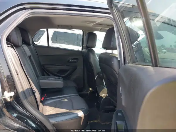 3GNCJLSB3HL231863 2017 CHEVROLET TRAX - Image 8