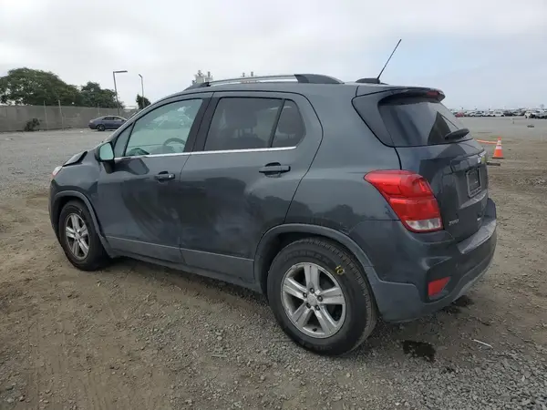 3GNCJLSB3HL250140 2017 CHEVROLET TRAX - Image 2