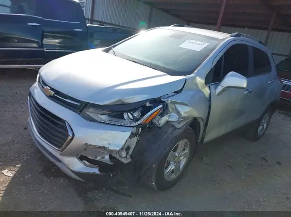 3GNCJLSB3HL286765 2017 CHEVROLET TRAX - Image 2