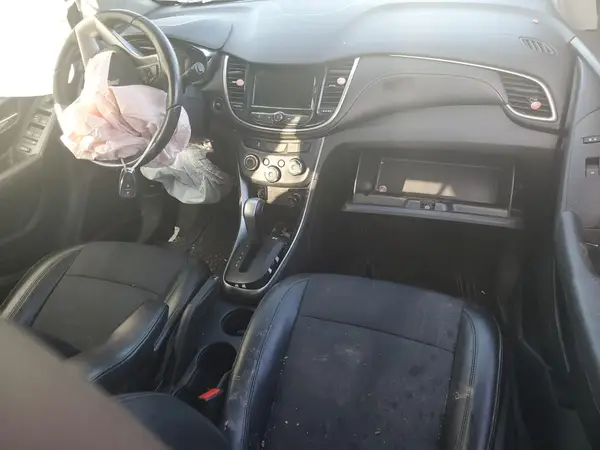 3GNCJLSB3JL169676 2018 CHEVROLET TRAX - Image 8