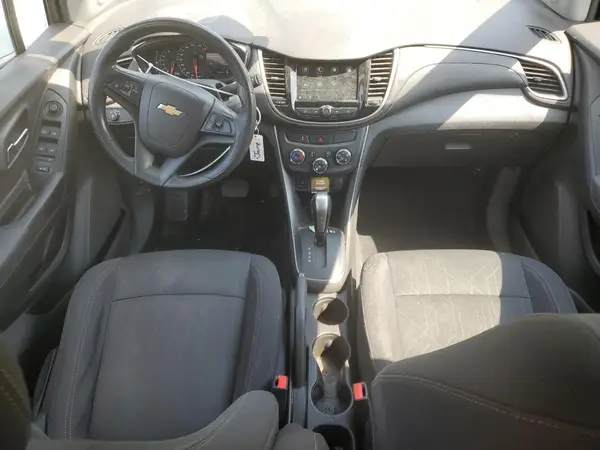 3GNCJLSB3JL198031 2018 CHEVROLET TRAX - Image 8