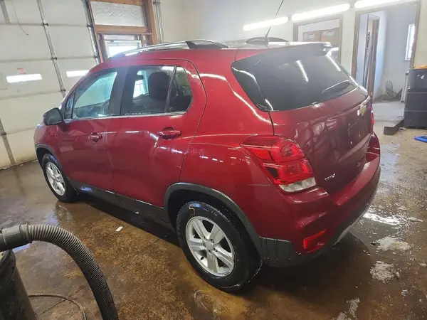 3GNCJLSB3JL202532 2018 CHEVROLET TRAX - Image 2