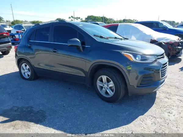 3GNCJLSB3JL209237 2018 CHEVROLET TRAX - Image 1