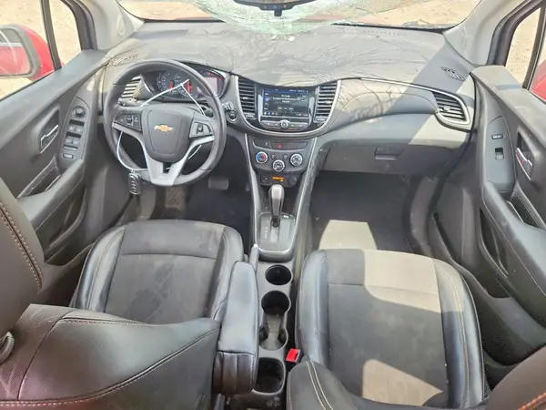 3GNCJLSB3JL211182 2018 CHEVROLET TRAX - Image 8