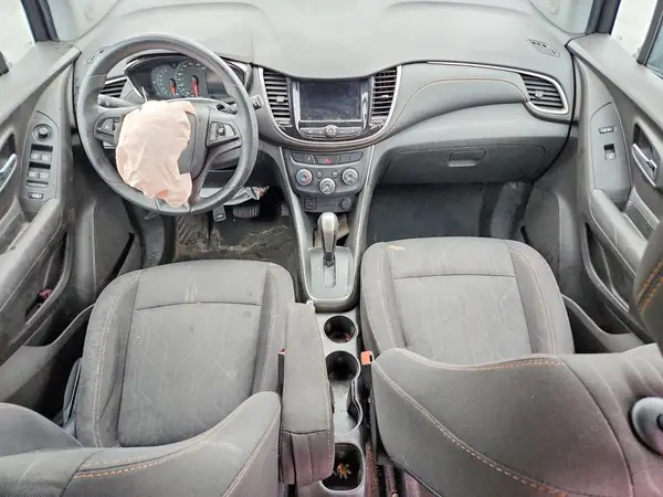 3GNCJLSB3JL218214 2018 CHEVROLET TRAX - Image 8