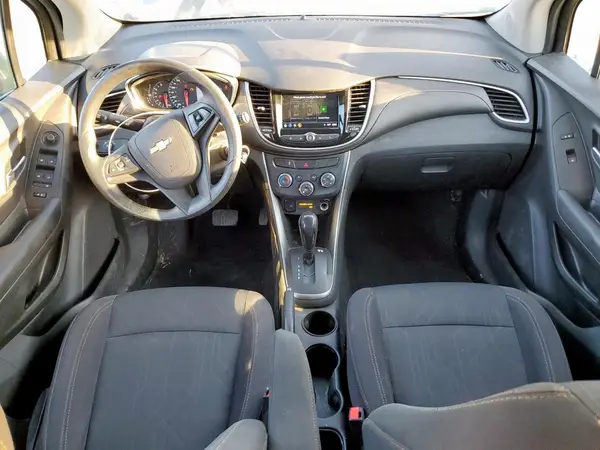 3GNCJLSB3JL258647 2018 CHEVROLET TRAX - Image 8