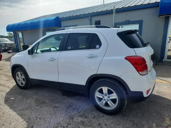 3GNCJLSB3JL276632 2018 CHEVROLET TRAX - Image 2