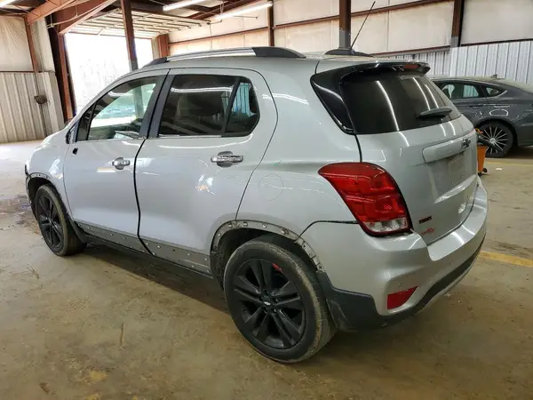 3GNCJLSB3JL354522 2018 CHEVROLET TRAX - Image 2