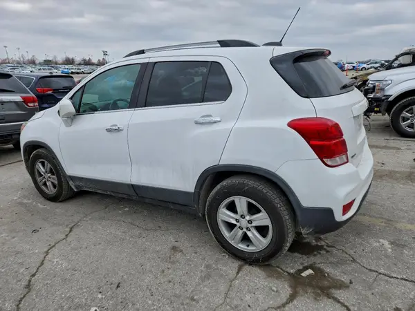 3GNCJLSB3JL397239 2018 CHEVROLET TRAX - Image 2