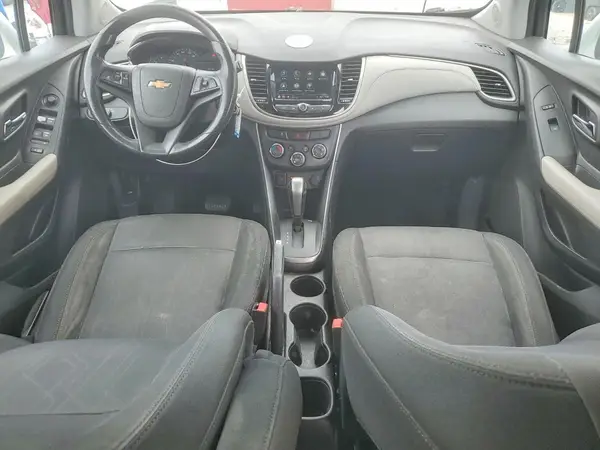3GNCJLSB3KL126070 2019 CHEVROLET TRAX - Image 8