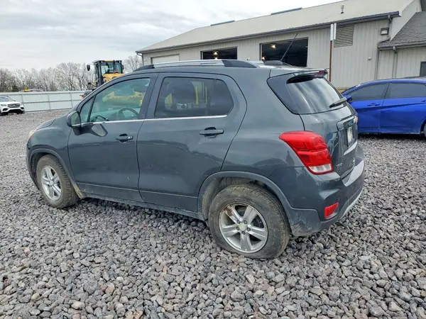 3GNCJLSB3KL139580 2019 CHEVROLET TRAX - Image 2