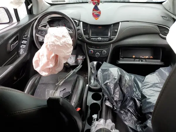 3GNCJLSB3KL170358 2019 CHEVROLET TRAX - Image 8