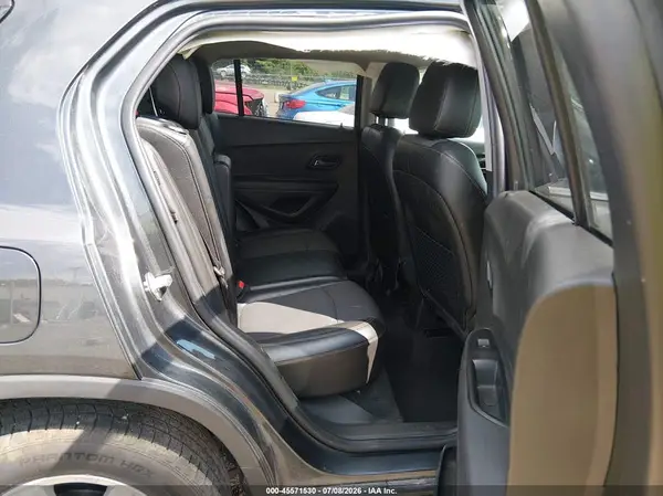 3GNCJLSB3KL192750 2019 CHEVROLET TRAX - Image 8
