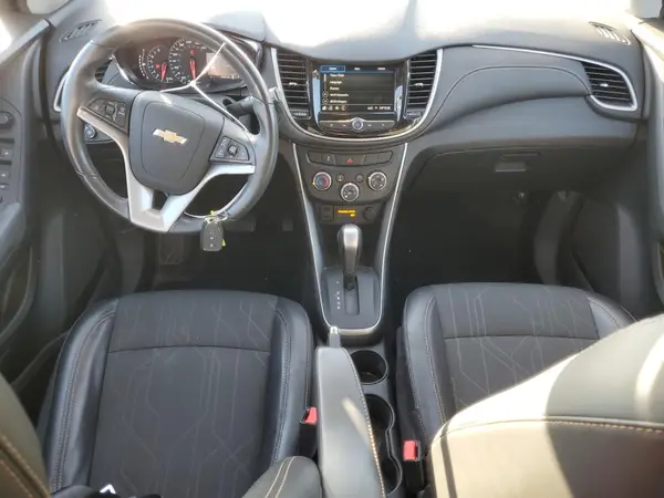 3GNCJLSB3KL211927 2019 CHEVROLET TRAX - Image 8