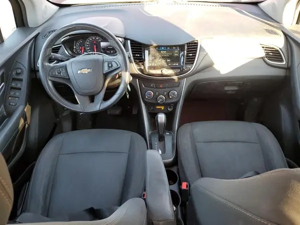 3GNCJLSB3KL222927 2019 CHEVROLET TRAX - Image 8
