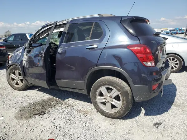 3GNCJLSB3KL268340 2019 CHEVROLET TRAX - Image 2