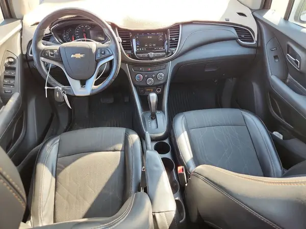 3GNCJLSB3KL286725 2019 CHEVROLET TRAX - Image 8