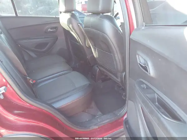 3GNCJLSB3KL289334 2019 CHEVROLET TRAX - Image 8