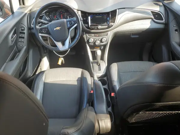 3GNCJLSB3KL293450 2019 CHEVROLET TRAX - Image 8