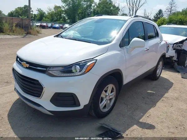 3GNCJLSB3KL334319 2019 CHEVROLET TRAX - Image 2
