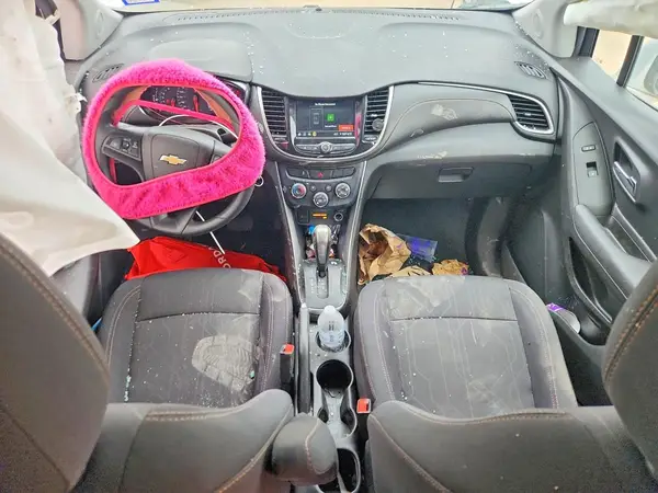 3GNCJLSB3KL339908 2019 CHEVROLET TRAX - Image 8