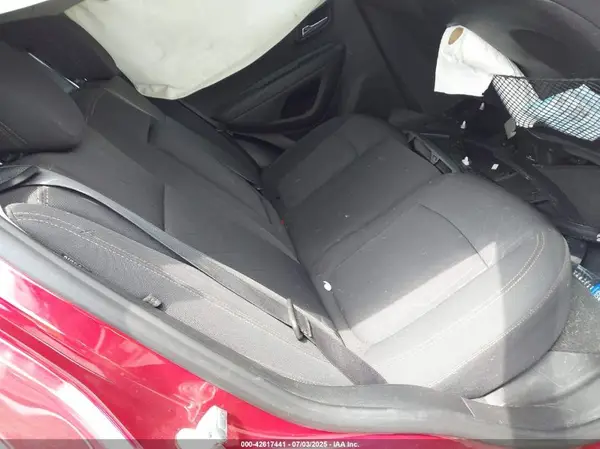 3GNCJLSB3KL383665 2019 CHEVROLET TRAX - Image 8