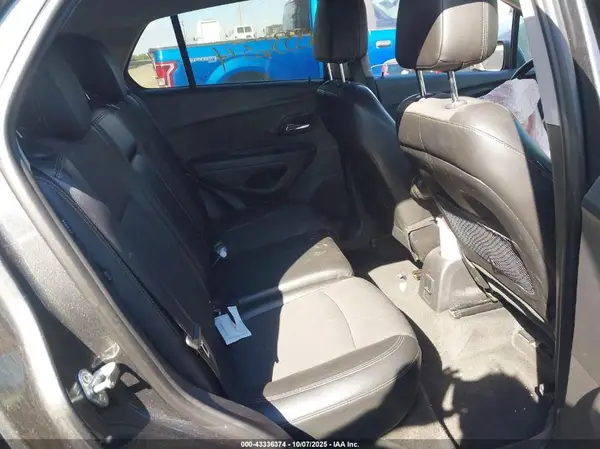 3GNCJLSB3LL157143 2020 CHEVROLET TRAX - Image 8