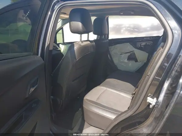 3GNCJLSB3LL178543 2020 CHEVROLET TRAX - Image 8